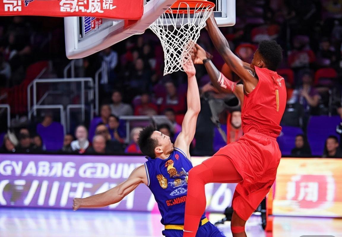 2020年CBA季后赛广东队VS广厦队巅峰对决回顾：战术对决与心理较量(图1)